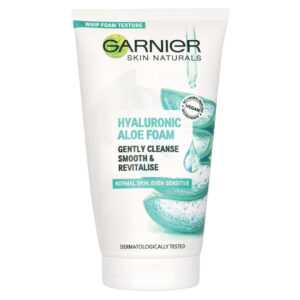 GARNIER Skin Naturals Čistící pěna Hyaluronic Aloe 150 ml